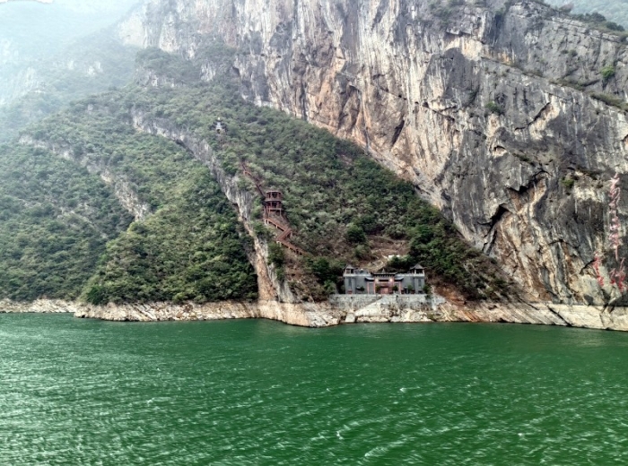 【三峡游船】长江三峡深度游 宜昌-重庆上水五天四晚黄金系列豪华游船票在线预定图3