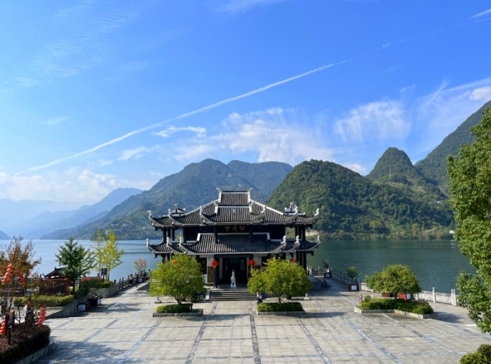 宜昌二日游跟团推荐，宜昌到三峡大坝、清江画廊两日游旅游线路安排图3