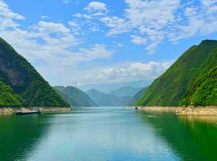 宜昌两坝一峡全域游+两坝一峡三峡人家线二日游跟团游图4