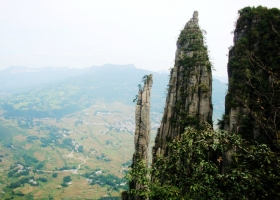 宜昌到恩施土司城·女儿城·大峡谷·梭布垭三天两晚跟团游