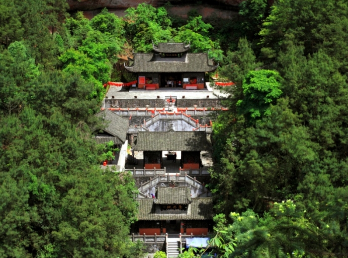 宜昌到恩施（土司城·女儿城·大峡谷·梭布垭）三日纯玩无购物跟团游图5