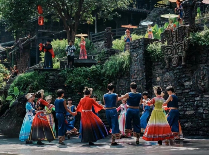 宜昌旅游必玩的景点有哪些，行程是什么，多少钱，费用包含有哪些图3