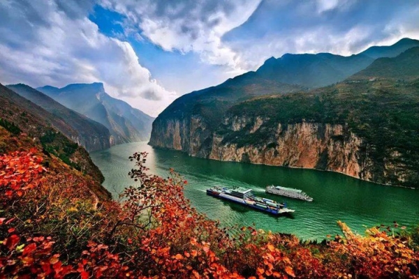 长江三峡游轮旅游重庆到宜昌什么季节醉好?解锁秋日峡江的限定之美
