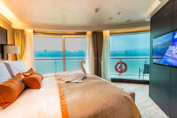 三峡世纪豪华游轮旅游费用攻略:清晰比价,按需选船不花冤枉钱