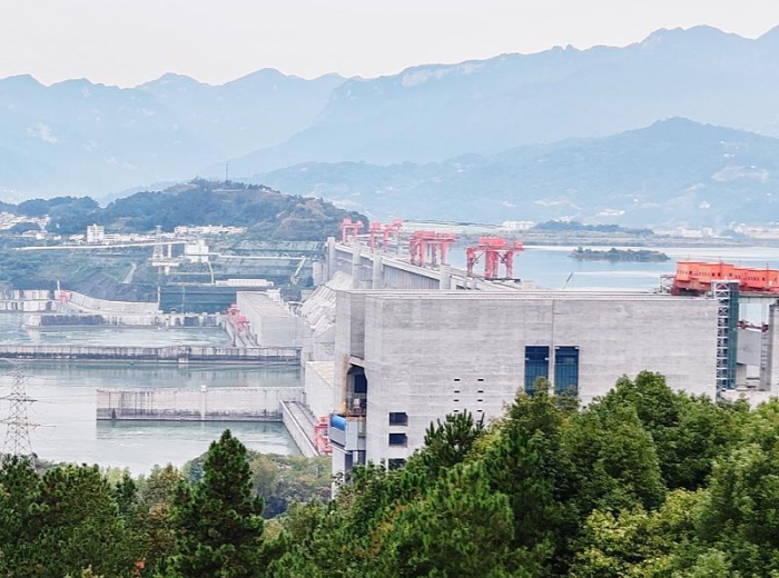 宜昌+交运两坝一峡游船一日游精品VIP团图4