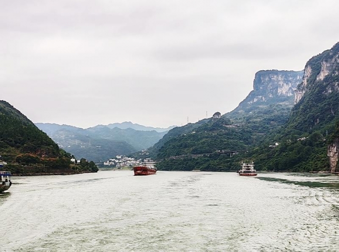 宜昌+交运两坝一峡游船+三峡垂直升船机一日跟团游！图4