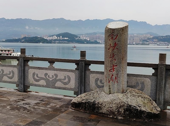 宜昌+交运两坝一峡游船+三峡大坝+三峡垂直升船机一日跟团游！图2