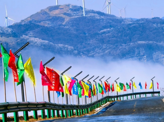 宜昌五峰滑雪二日游+网红云顶酒店（观日出、云海、星空、雪山）图3