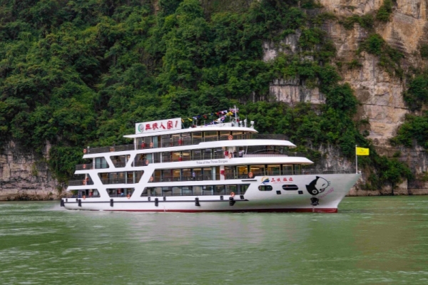 2026醉新船进三峡人家攻略：登船点变更，千万别跑错！