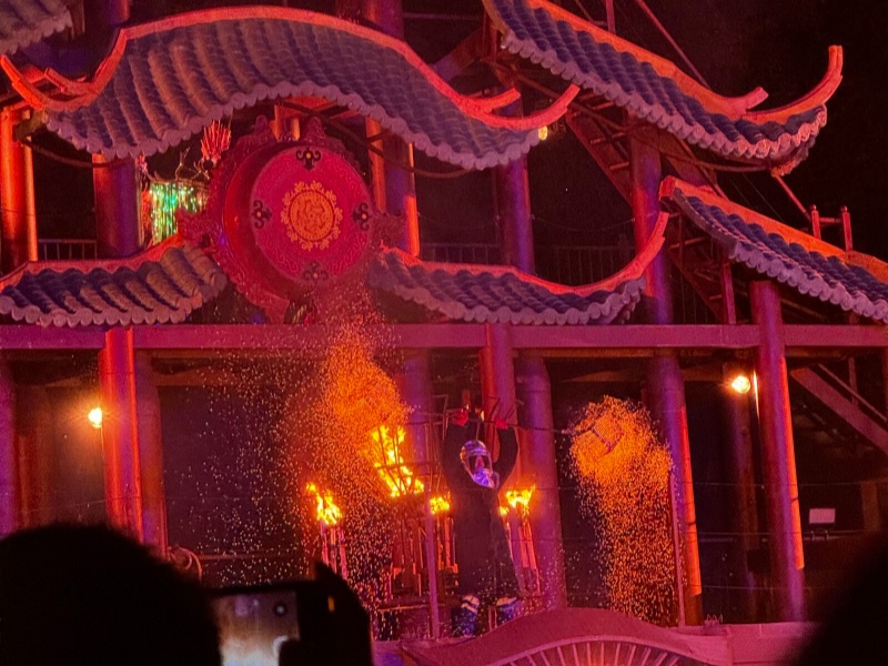 NR8AVjViQ1FBME5UZ3lPRE00TlRkbjh5dG9WTjk0TWchIQUAcXVuZ3o!_副本