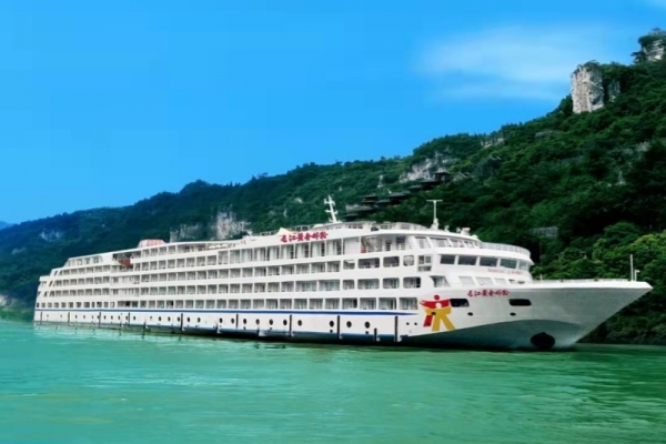 三峡游船船票是在游轮公司预定还是在旅行社预定？有什么区别？