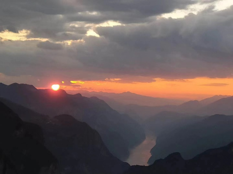 三峡之巅5_副本