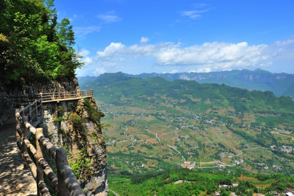 恩施必玩的三个景点_恩施必去的景点有哪些?