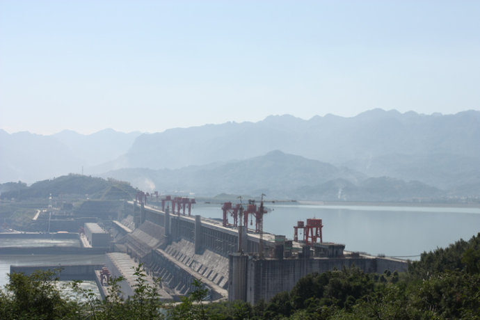 大坝