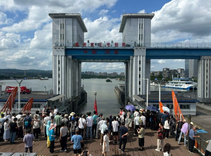 宜昌两坝一峡+车进三峡人家+三峡千古情三日游全攻略图3