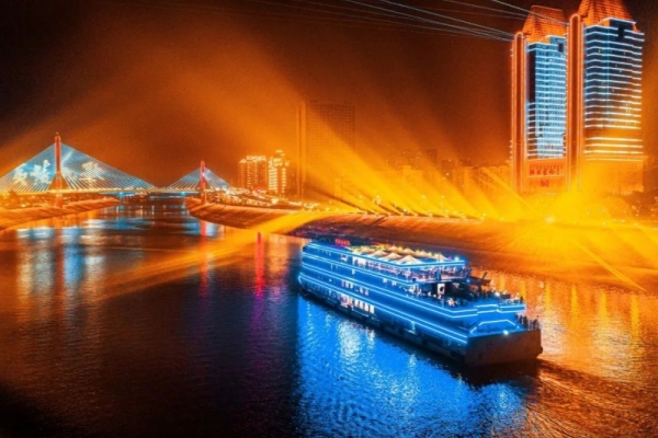 宜昌长江夜游新攻略|10 月 10 日起航线调整,解锁滨江夜色新玩法
